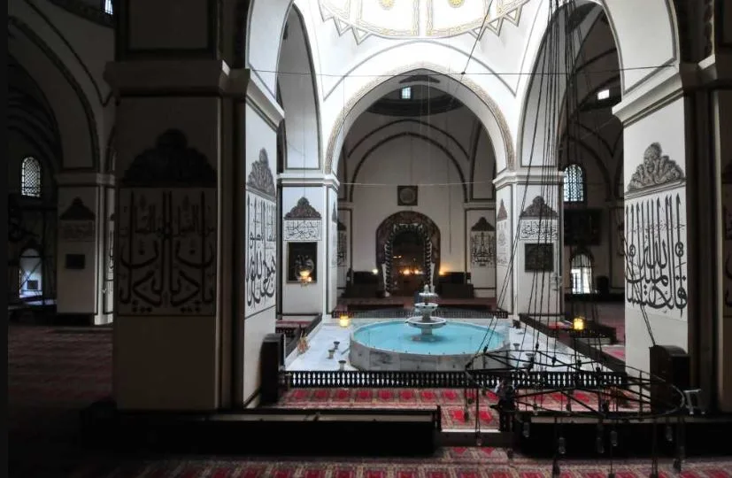 Bursa Grand Mosque: A Journey Through History and Architecture 8 Bursa Grand Mosque: A Journey Through History and Architecture - Bursa Grand Mosque is not just a religious site; it's a beacon of history, culture, and artistry. Whether you're a history enthusiast, an architecture lover, or simply looking for a peaceful place to reflect, the Grand Mosque offers an enriching experience that captures the essence of Bursa's rich heritage. A visit to this magnificent site promises to be a memorable highlight of your journey through Turkey.
