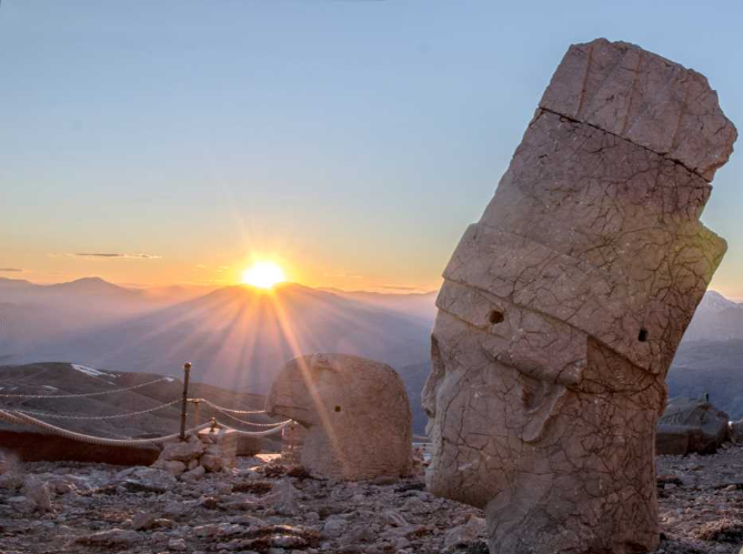 mount nemrut photo sunset