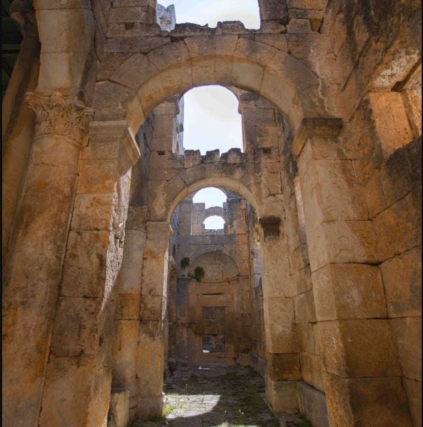 Alahan Monastery 4 Alahan Monastery - Alahan Monastery is an impressive historical building in the foothills of the Taurus Mountains in the Mut district of Mersin province in southeastern Turkey. Dating back to the 5th century, this monastery is known as an important centre of early Christianity. Alahan Monastery attracts attention with its architectural features and fascinating natural surroundings. This monastery offers visitors both a historical journey and magnificent views, and it is a fascinating destination for both local and foreign tourists.